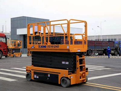 ����鿴����